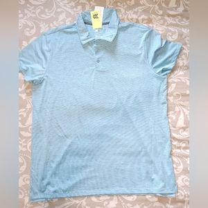 All in Motion collared 👕